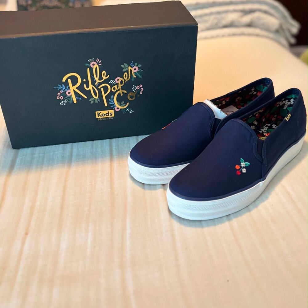 Keds x Rifle Paper Co. Triple Decker Cherry Slip-On Sneakers Navy US 8.5 M - Picture 3 of 10